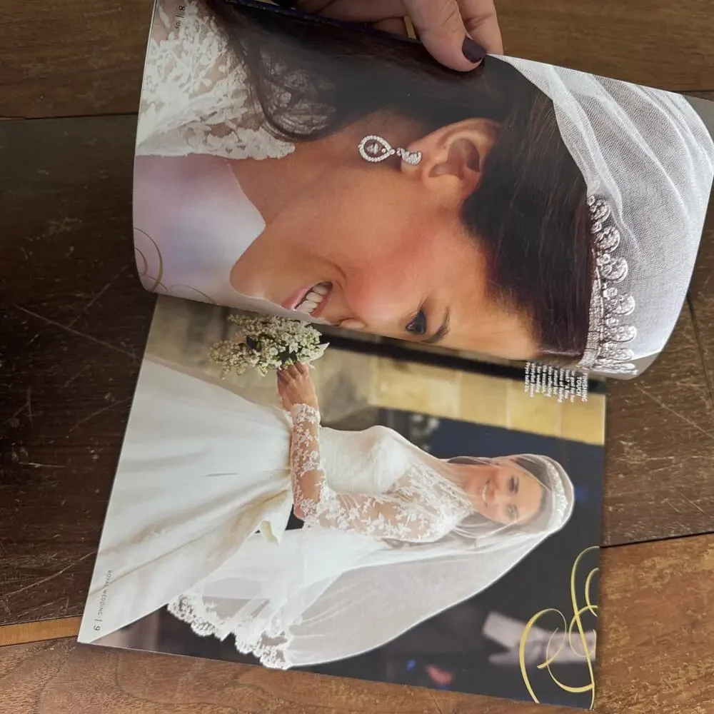 US 2011 Collector's Edition Will & Kate Royal Wedding photo‎ album magazine